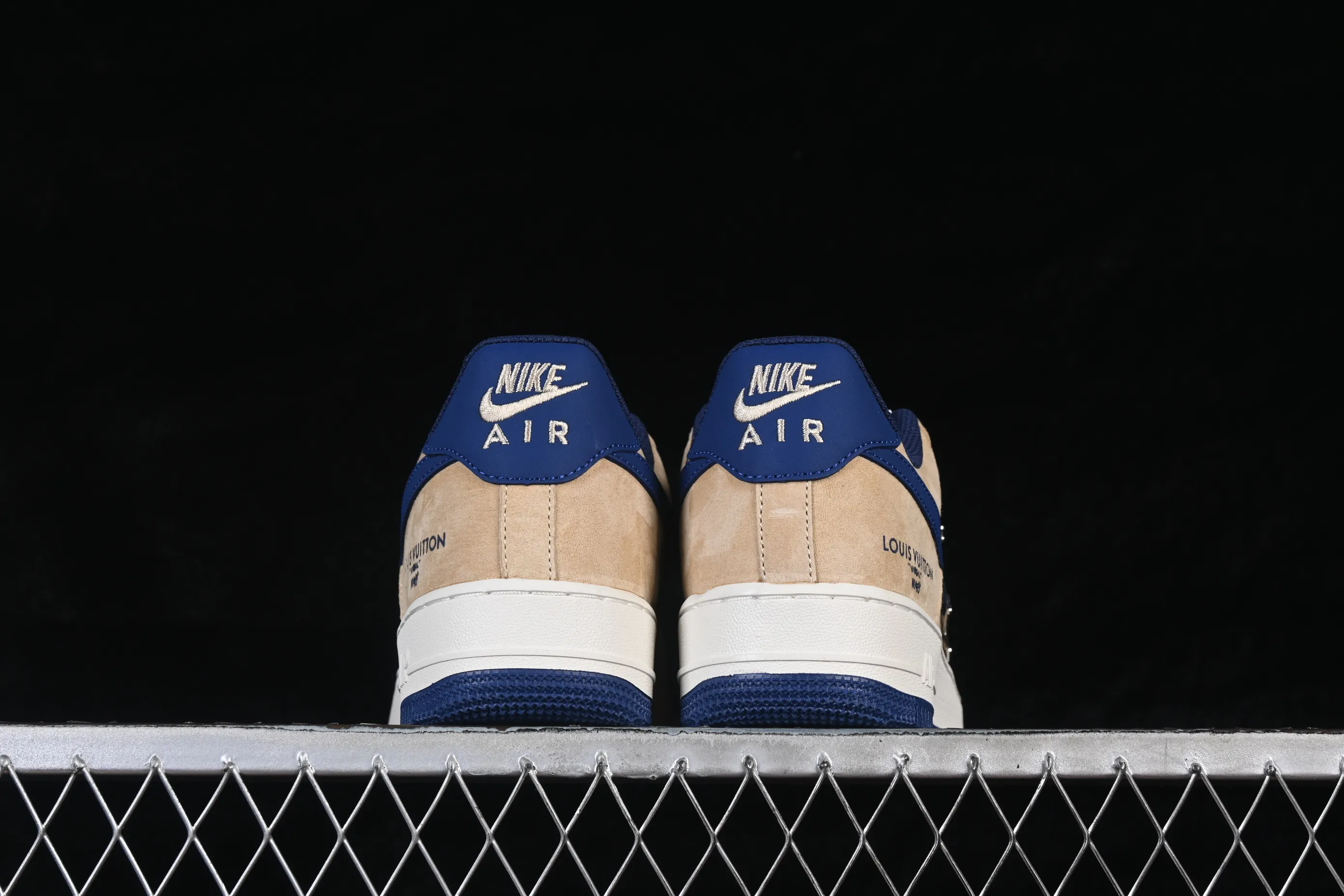 All Categories Nk Air Force 1 Air Force Series Nk Air Force 1 Low Air Force Low Nike Air Force 1'07 Low Joint Sand Brown Navy Air Force One Low Casual Shoes FQ3545-300